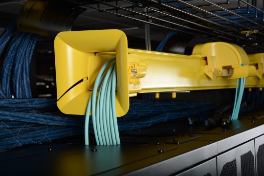 Data Center Anwendung - Wasserfallauslass