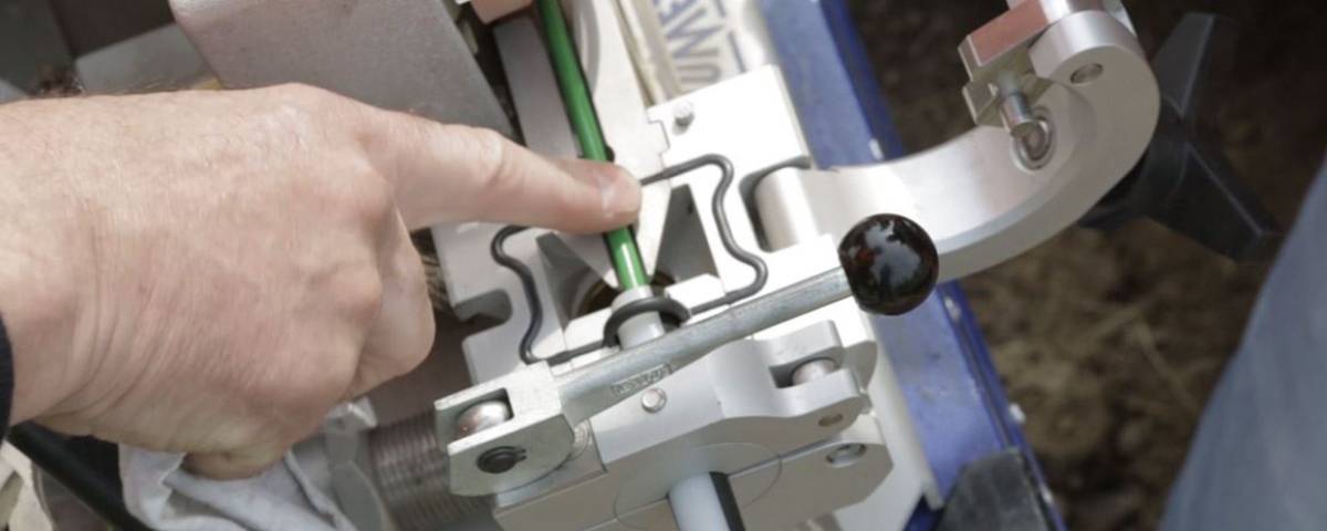 gabocom-speedpipe-ground-glasfaser-einblasen-ausrichten.jpg