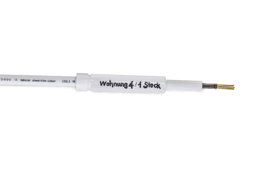 Kennzeichnungsschilder mit Rohrverschluss KmR indoor beschriften speedpipe indoor mit der Kundenadresse.